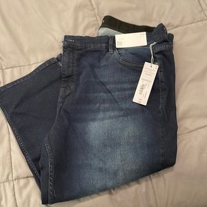 NWT Women’s Crop Jeans
